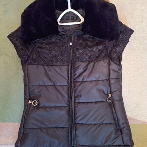 Chic Black Women's Padded Vest/Gilet with Lace Detail.